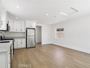 17043 Celtic Street, Granada Hills (los Angeles) CA 91344