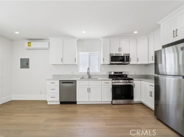 17043 Celtic Street, Granada Hills (los Angeles) CA 91344
