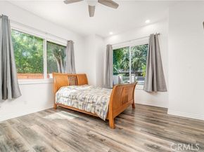 5206 Topeka Drive, Tarzana (los Angeles) CA 91356