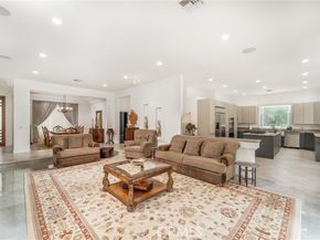 5206 Topeka Drive, Tarzana (los Angeles) CA 91356