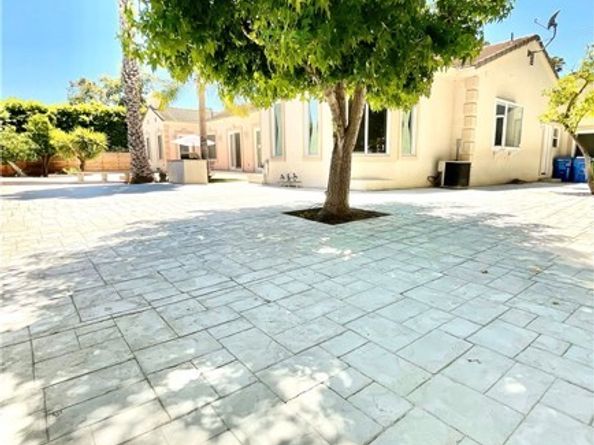 5206 Topeka Drive, Tarzana (los Angeles) CA 91356