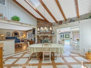8536 Oak Park Avenue, Northridge (los Angeles) CA 91325
