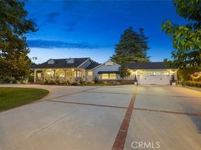 8536 Oak Park Avenue, Northridge (los Angeles) CA 91325