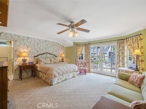 8536 Oak Park Avenue, Northridge (los Angeles) CA 91325