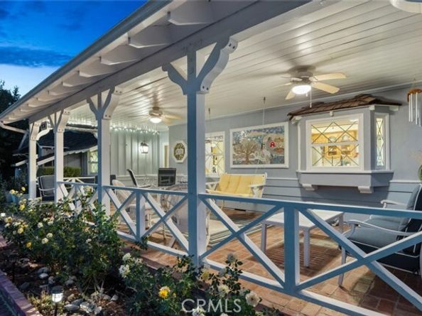 8536 Oak Park Avenue, Northridge (los Angeles) CA 91325