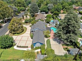 8536 Oak Park Avenue, Northridge (los Angeles) CA 91325