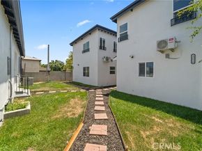 18656 Runnymede Street, Reseda (los Angeles) CA 91335