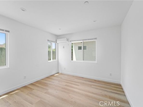 18656 Runnymede Street, Reseda (los Angeles) CA 91335