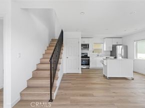 18656 Runnymede Street, Reseda (los Angeles) CA 91335