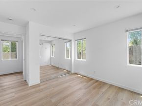 18656 Runnymede Street, Reseda (los Angeles) CA 91335