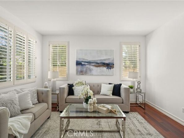 22601 Gault Street, West Hills (los Angeles) CA 91307