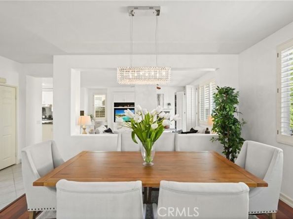 22601 Gault Street, West Hills (los Angeles) CA 91307