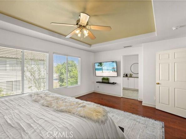 22601 Gault Street, West Hills (los Angeles) CA 91307