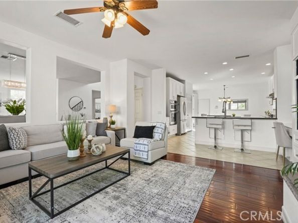 22601 Gault Street, West Hills (los Angeles) CA 91307