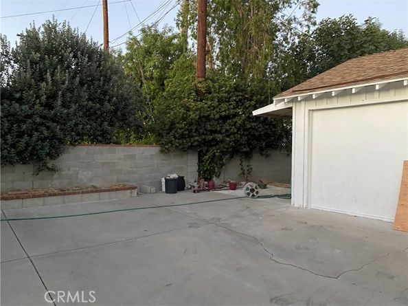 18219 Rayen Street, Northridge (los Angeles) CA 91325