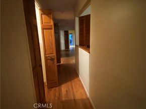 18219 Rayen Street, Northridge (los Angeles) CA 91325