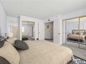 9429 Glade Avenue, Chatsworth (los Angeles) CA 91311