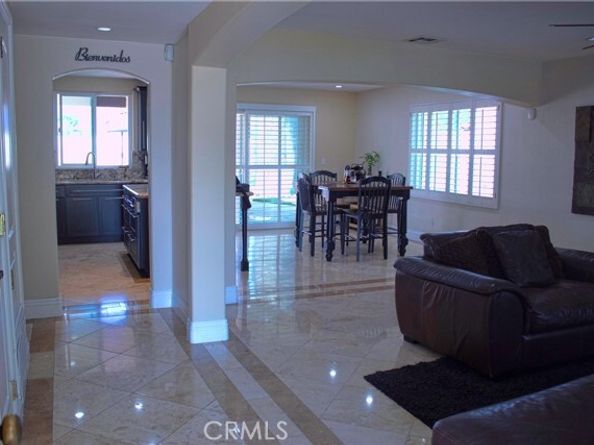 7719 Shoup Avenue, West Hills (los Angeles) CA 91304