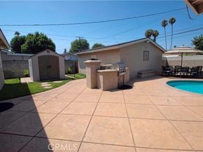 7719 Shoup Avenue, West Hills (los Angeles) CA 91304