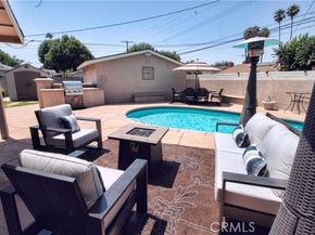 7719 Shoup Avenue, West Hills (los Angeles) CA 91304