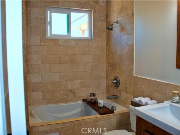 7719 Shoup Avenue, West Hills (los Angeles) CA 91304