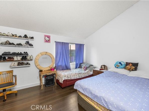 9600 Van Nuys Boulevard 220, Panorama City (los Angeles) CA 91402