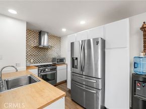 9600 Van Nuys Boulevard 220, Panorama City (los Angeles) CA 91402