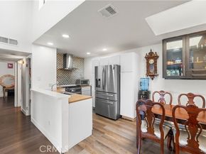 9600 Van Nuys Boulevard 220, Panorama City (los Angeles) CA 91402