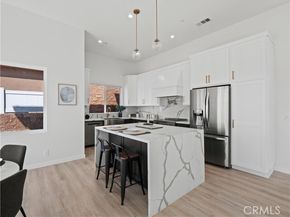 12515 Haleh Lane, Sylmar (los Angeles) CA 91342