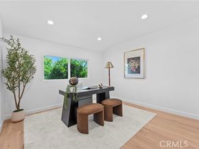 19377 Halsted Street, Northridge (los Angeles) CA 91324