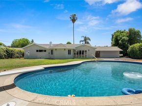 19377 Halsted Street, Northridge (los Angeles) CA 91324