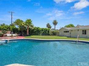 19377 Halsted Street, Northridge (los Angeles) CA 91324