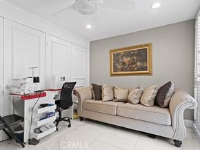 5216 Yarmouth Avenue 306, Encino (los Angeles) CA 91316