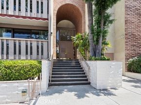 5216 Yarmouth Avenue 306, Encino (los Angeles) CA 91316