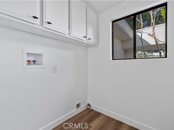 21108 Mayall, Chatsworth (los Angeles) CA 91311