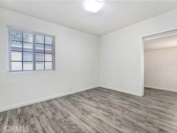 1713 W Victory, Burbank CA 91506