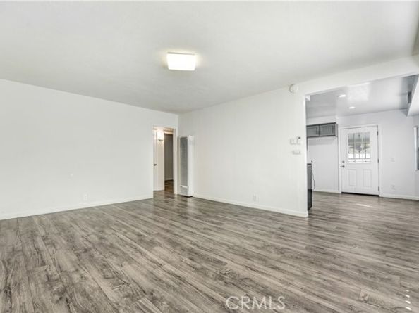 1713 W Victory, Burbank CA 91506