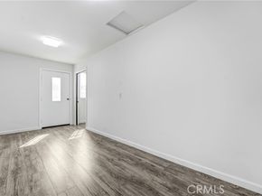 1713 W Victory, Burbank CA 91506