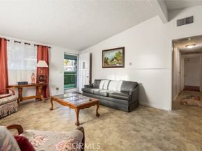 12918 Pinney, Pacoima (los Angeles) CA 91331