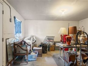 12918 Pinney, Pacoima (los Angeles) CA 91331