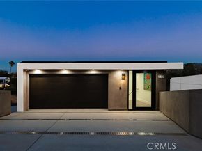 5134 Medina Road, Woodland Hills (los Angeles) CA 91364