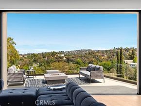 5134 Medina Road, Woodland Hills (los Angeles) CA 91364