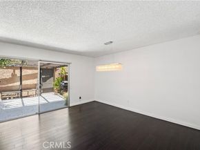 20110 Cohasset, Winnetka (los Angeles) CA 91306