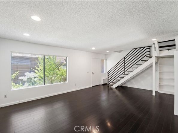 20110 Cohasset, Winnetka (los Angeles) CA 91306