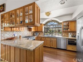 10227 Parr, Sunland (los Angeles) CA 91040