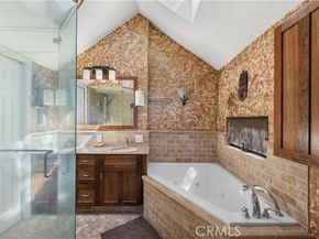 10227 Parr, Sunland (los Angeles) CA 91040