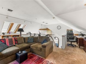 10227 Parr, Sunland (los Angeles) CA 91040