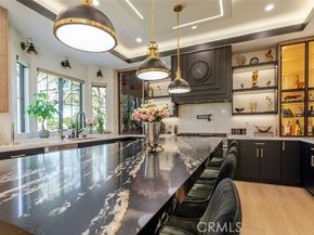 7714 Lasaine Avenue, Northridge (los Angeles) CA 91325