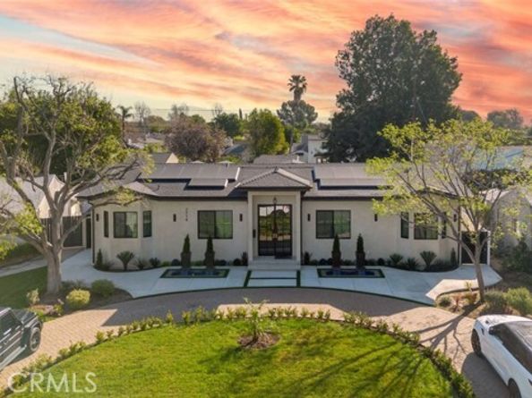 7714 Lasaine Avenue, Northridge (los Angeles) CA 91325