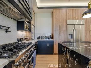 7714 Lasaine Avenue, Northridge (los Angeles) CA 91325